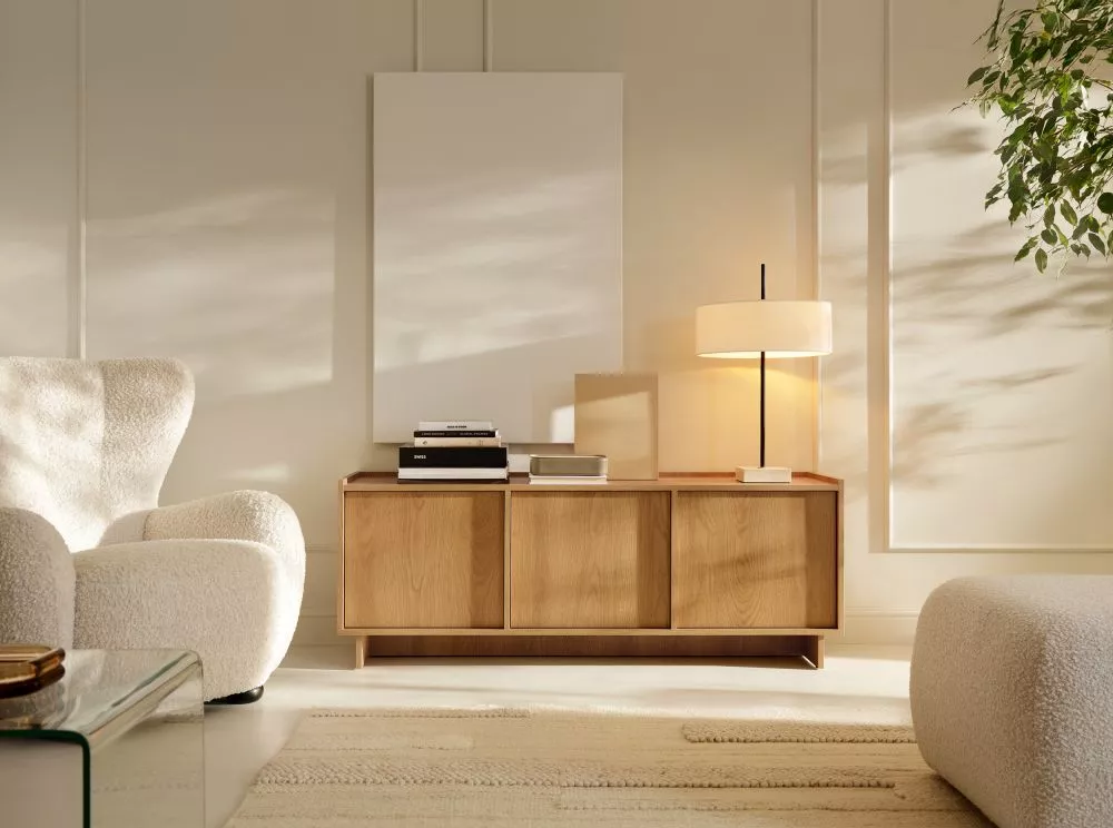 TV tumba Yasumi RTV147 · Karameļu ozols · 147 × 39 × 55 cm