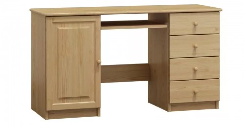 Galds Conrado D · Priede · 136 × 74 × 48 cm