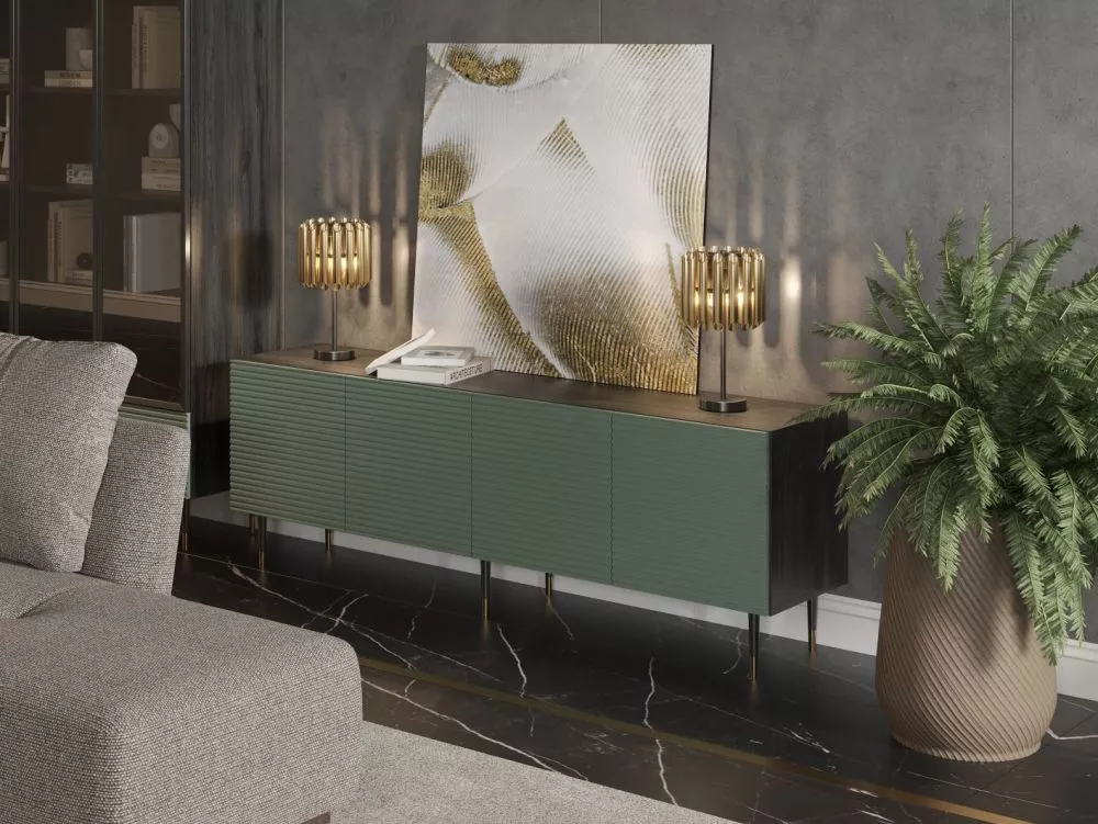 Kumode Imperial I04 · 180 × 42 × 63 cm