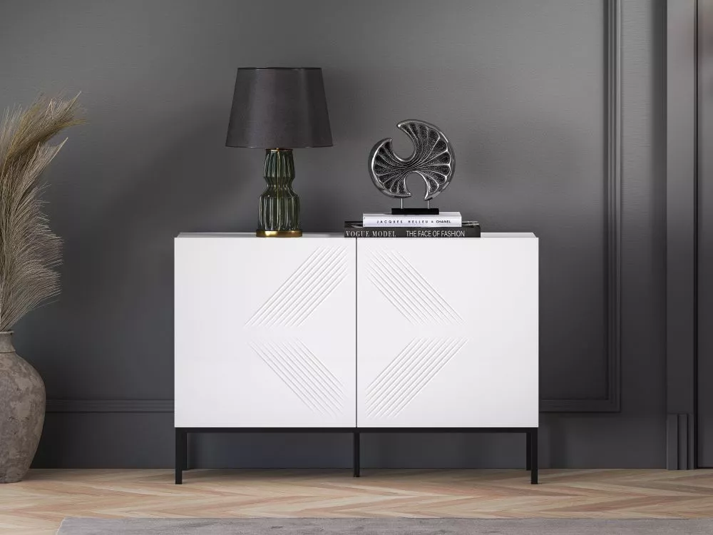 Kumode Clearing 03 P · 114 × 37 × 77 cm