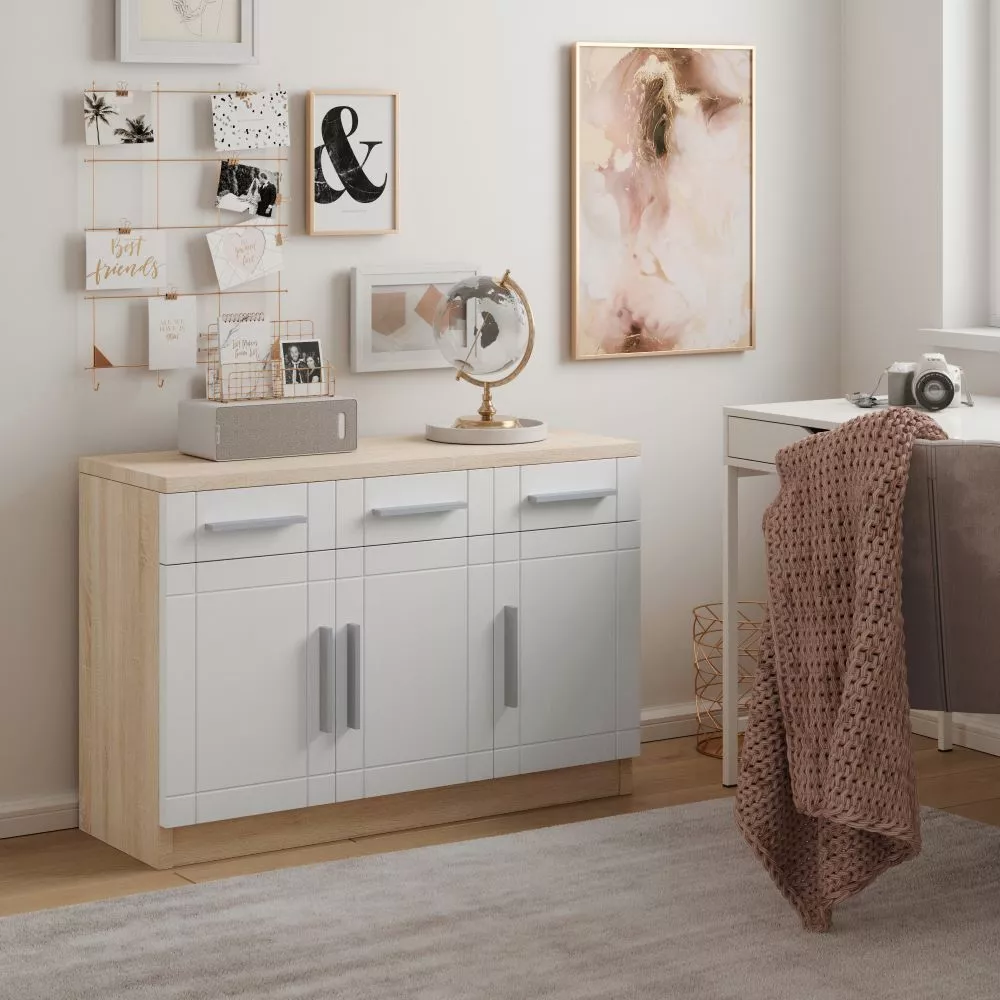 Kumode Parvin · 103.4 × 37 × 70 cm