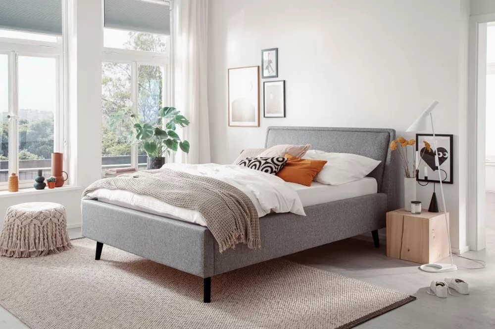 Gulta Frieda Black Standard ar stelāžu Guļamvietas platums: 140 cm, Guļamvietas garums: 200 cm, stelāžas tips: koka, · G