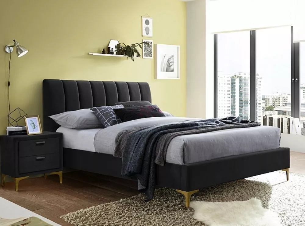 Gulta Mirage Velvet ar stelāžu Guļamvietas platums: 160 cm, Guļamvietas garums: 200 cm, stelāžas tips: koka, · Melns · 1
