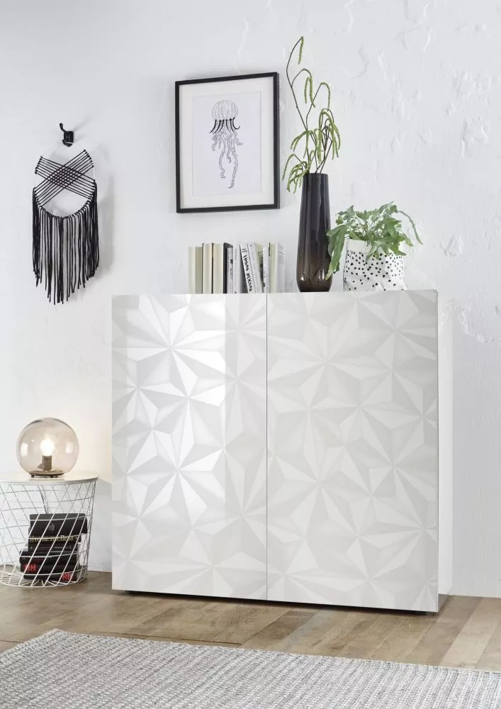 Kumode Prisma 04 · Balts · 121 × 42 × 111 cm