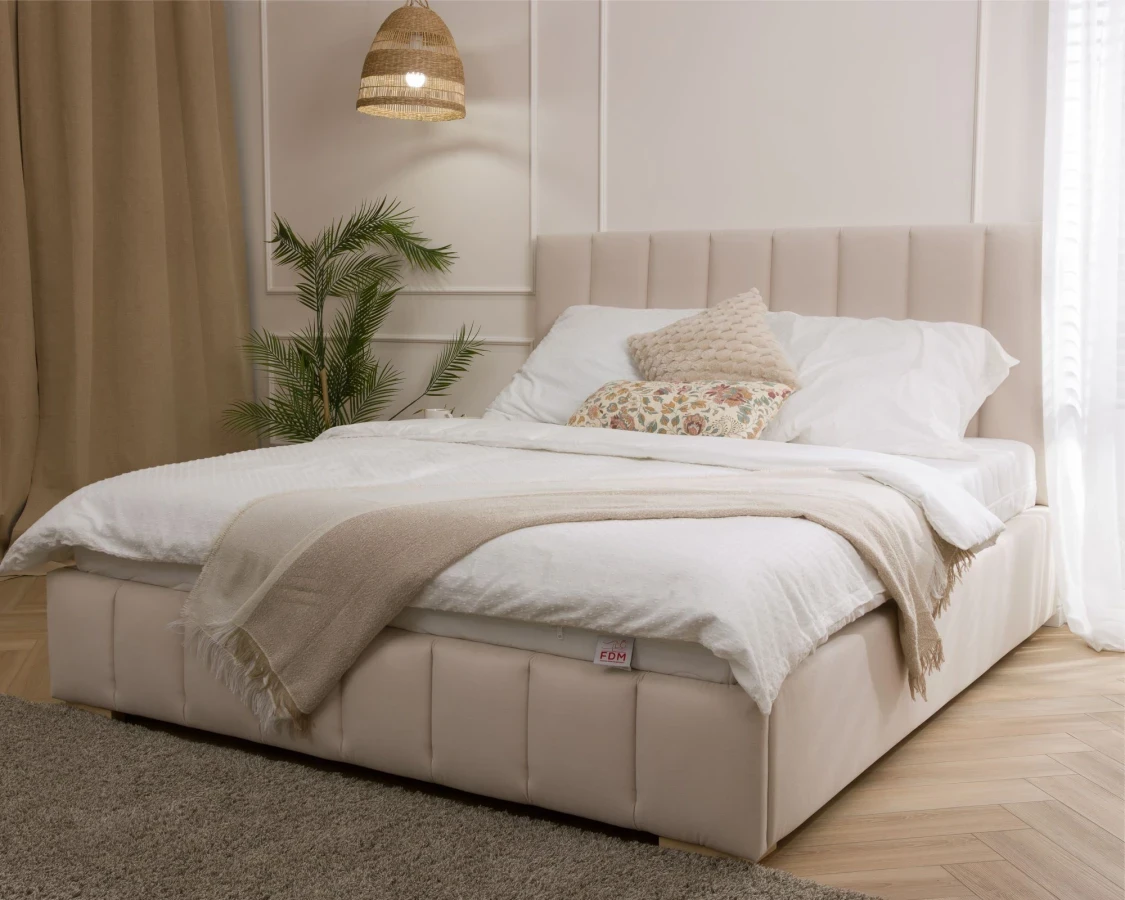 Gulta Austin Standard ar stelāžu Guļamvietas platums: 160 cm, Guļamvietas garums: 200 cm, stelāžas tips: metāla, · Krēms