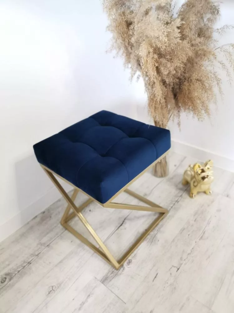 Pufs Kiko Gold Standard Auduma numurs: Amore 15, · Zils · 35 × 44 × 35 cm
