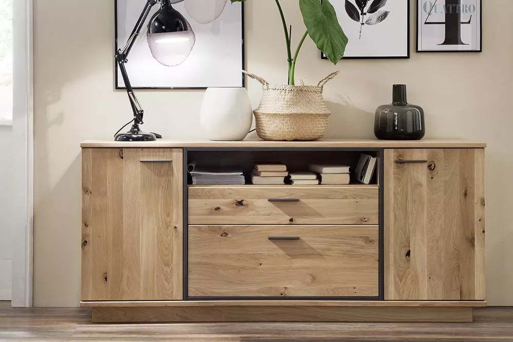 Kumode Campinas 01 · 180 × 44 × 81 cm