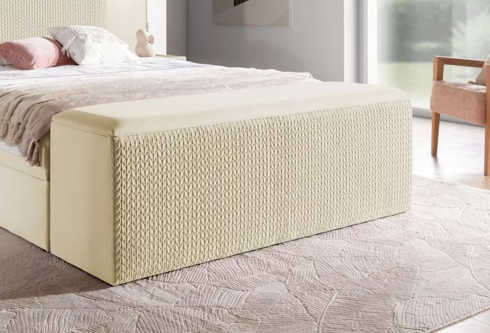 Pufs Marbella P Velvet Auduma numurs: Magic Velvet 2250/Magic Deluxe 2250, · Krēma · 142 × 56 × 42 cm