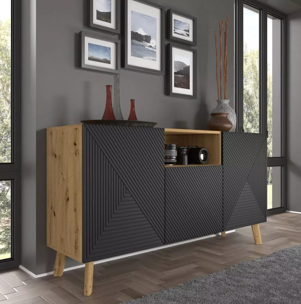 Kumode Luxi 02 · 146 × 42 × 80 cm