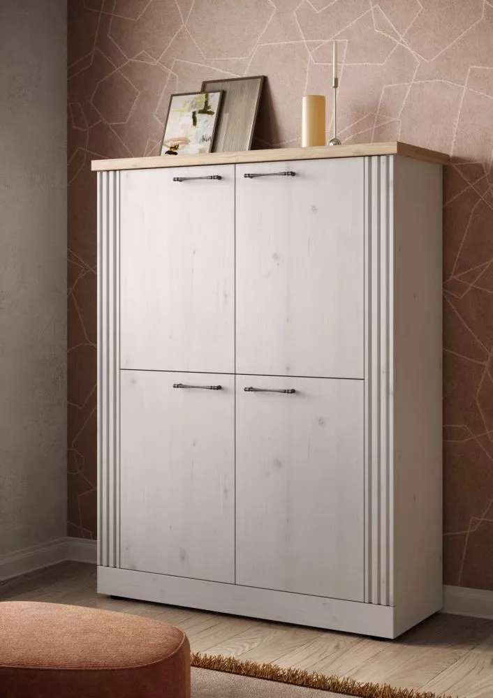 Kumode Country 04 · 118 × 44 × 160 cm