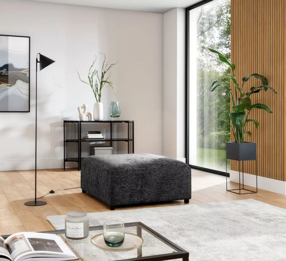 Pufs Roma P Standard Auduma numurs: Enjoy Me 06, · Melns · 100 × 50 × 91 cm
