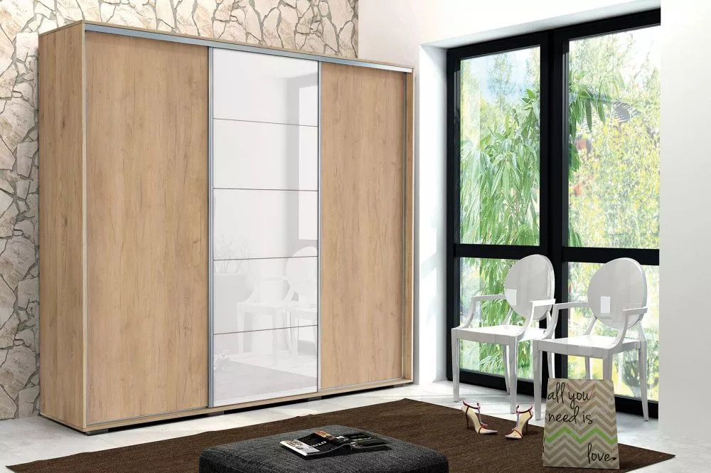 Skapis Modern A28 · 250 × 62 × 245 cm