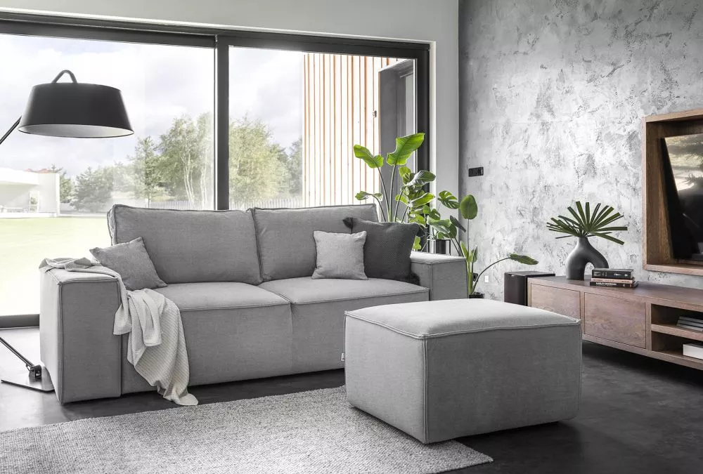Dīvāns Silla 3S Premium Standard ar pufu · Gaiši pelēks · 104 × 260 × 96 cm