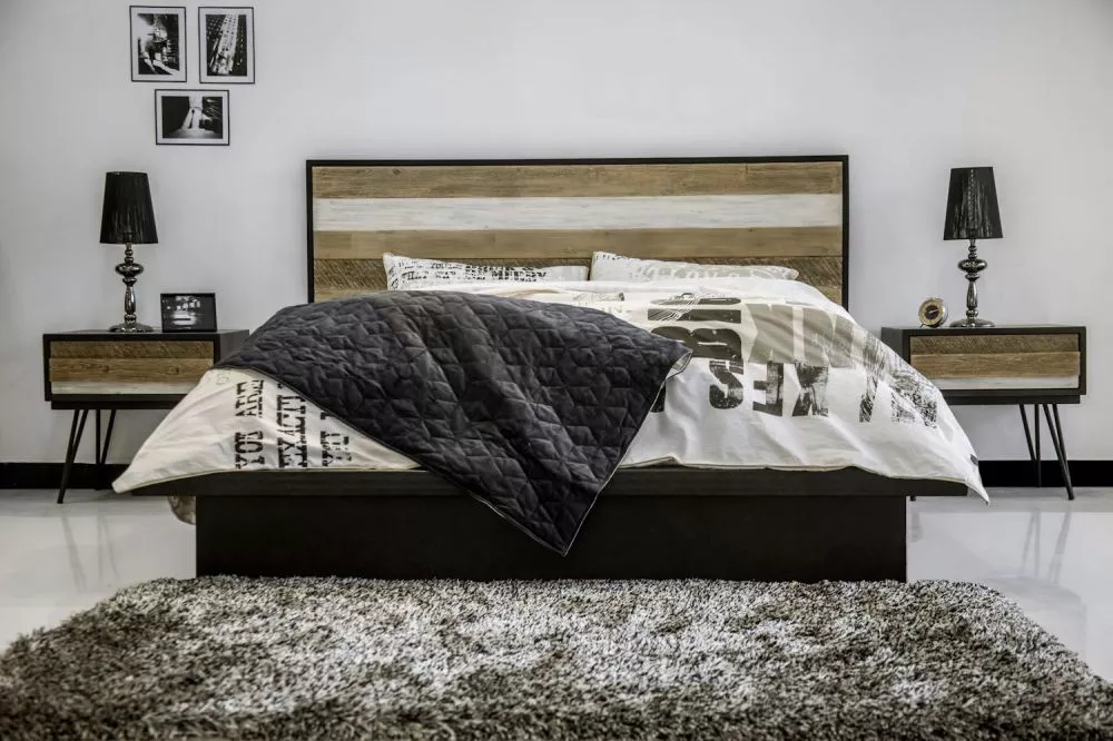 Gulta Adesso Q01 Guļamvietas platums: 140 cm, Guļamvietas garums: 200 cm, · 147 × 219 × 125 cm
