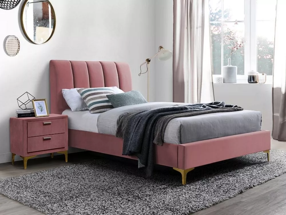 Gulta Mirage Velvet ar stelāžu Guļamvietas platums: 90 cm, Guļamvietas garums: 200 cm, stelāžas tips: koka, · Rozā · 95 