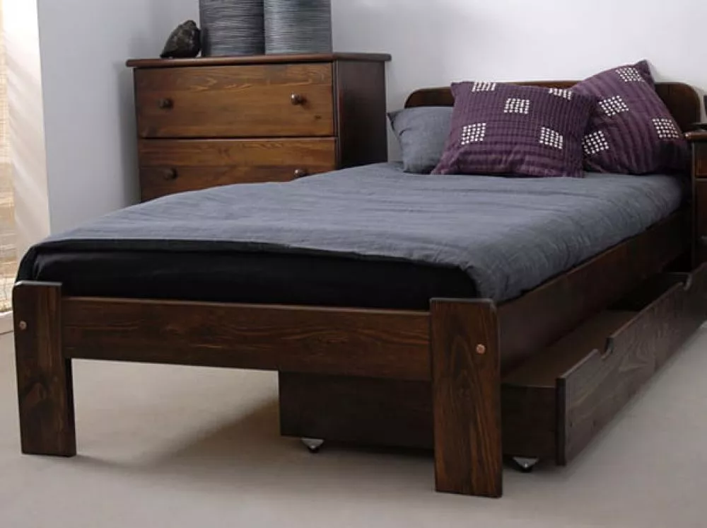 Gulta Sara ar stelāžu Guļamvietas platums: 90 cm, Guļamvietas garums: 200 cm, · Rieksts · 98 × 207 × 25 cm