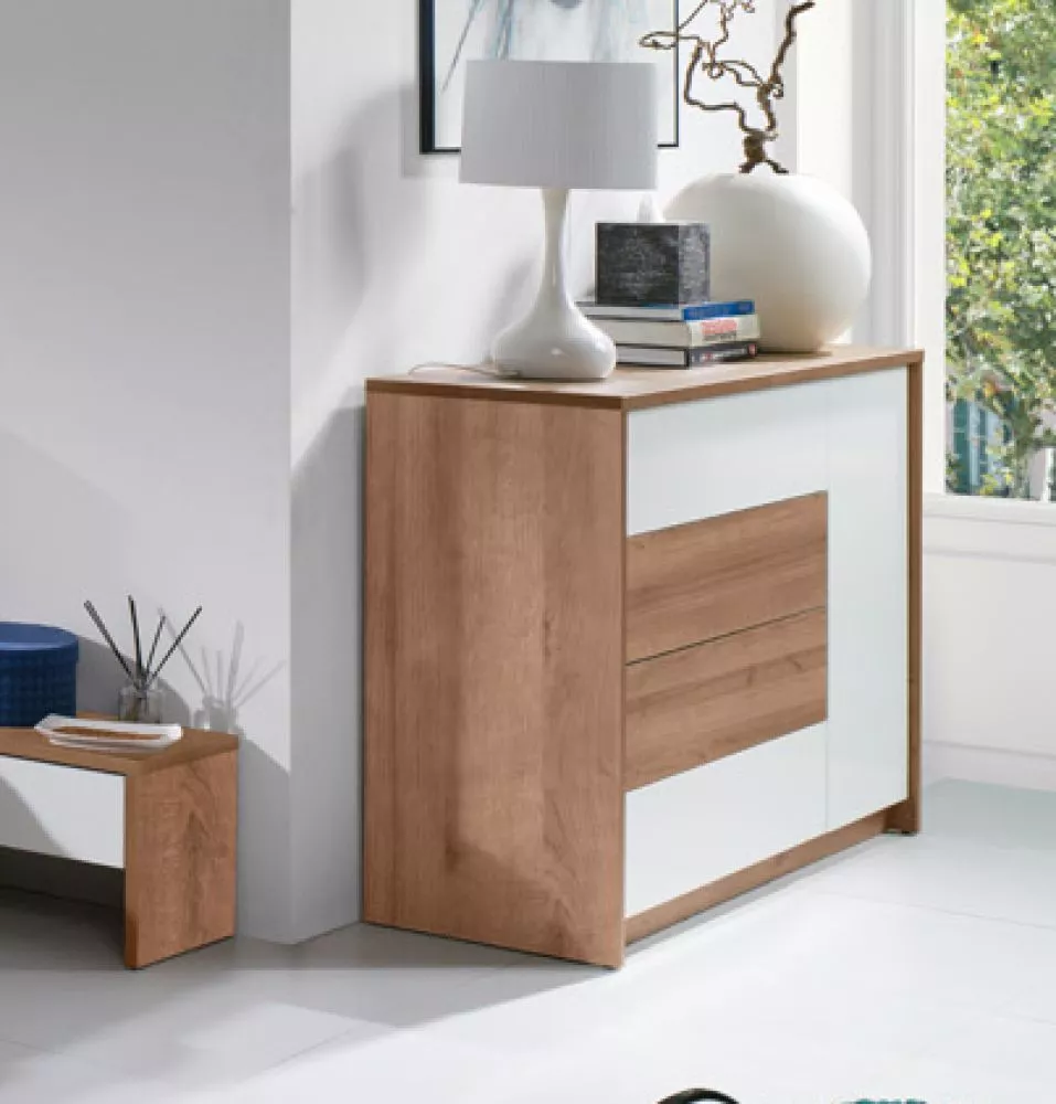 Kumode Latika 2 · 137 × 41 × 88 cm