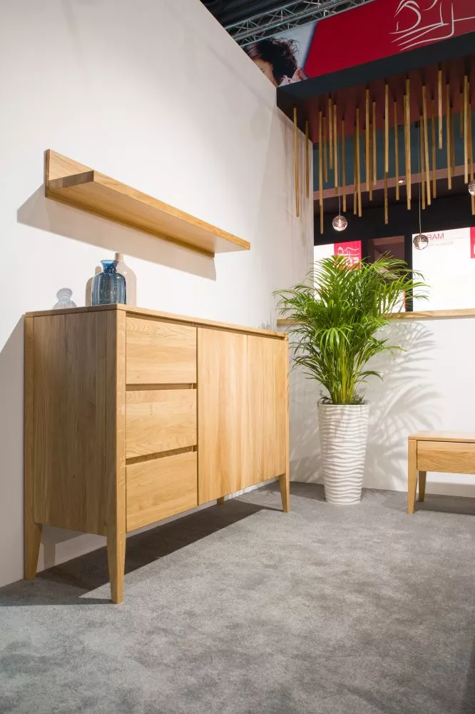 Kumode KD 318/9 · Ozols · 137 × 43 × 95 cm