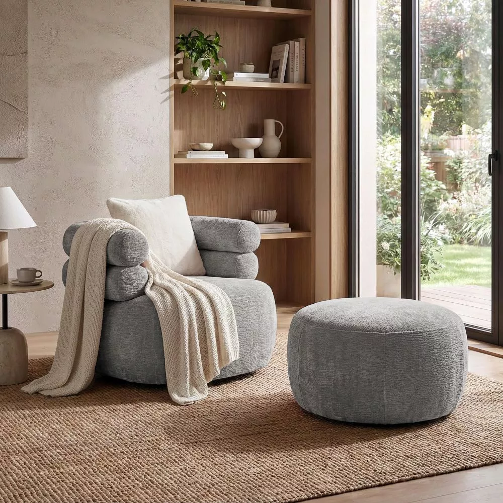 Mīksts krēsls Nela standard ar pufu Sēdvietas dziļums: 73 cm, · Pelēks · 95 × 95 × 85 cm