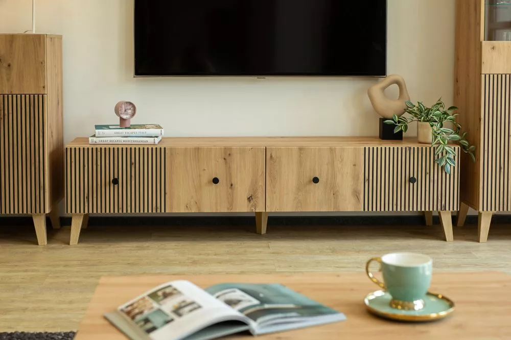 TV tumba Berlin RTV180 · 180 × 42 × 45 cm