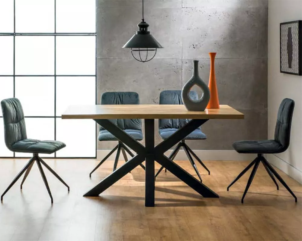 Galds Cross Dab · 150 × 80 × 90 cm