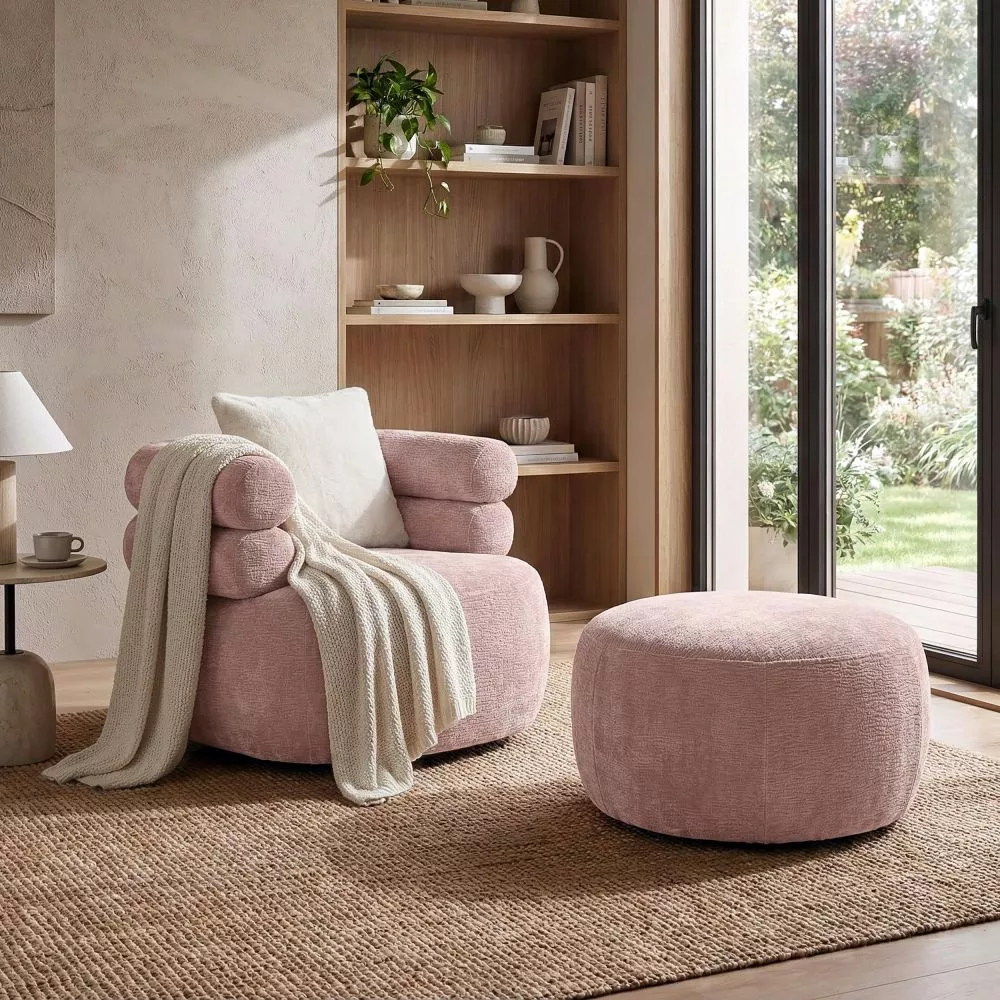 Mīksts krēsls Nela standard ar pufu Sēdvietas dziļums: 73 cm, · Rozā · 95 × 95 × 85 cm