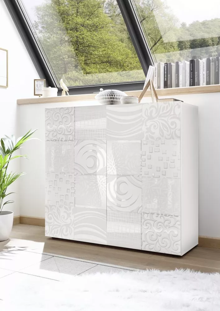 Kumode Miro 04 · Balts · 121 × 43 × 111 cm