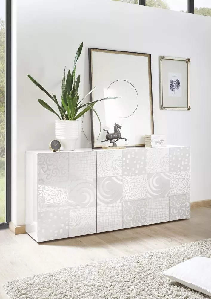 Kumode Miro 05 · Balts · 181 × 43 × 84 cm