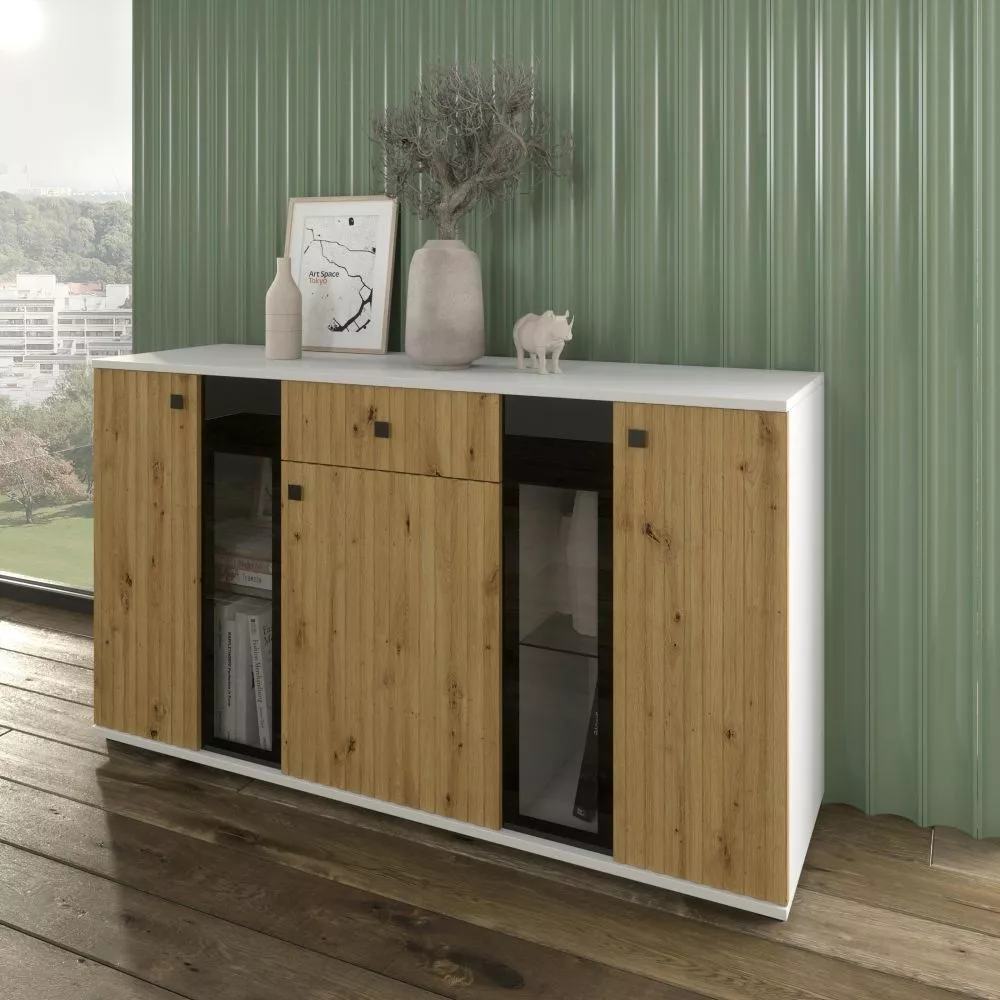 Kumode Salia · 140.4 × 40.2 × 80 cm