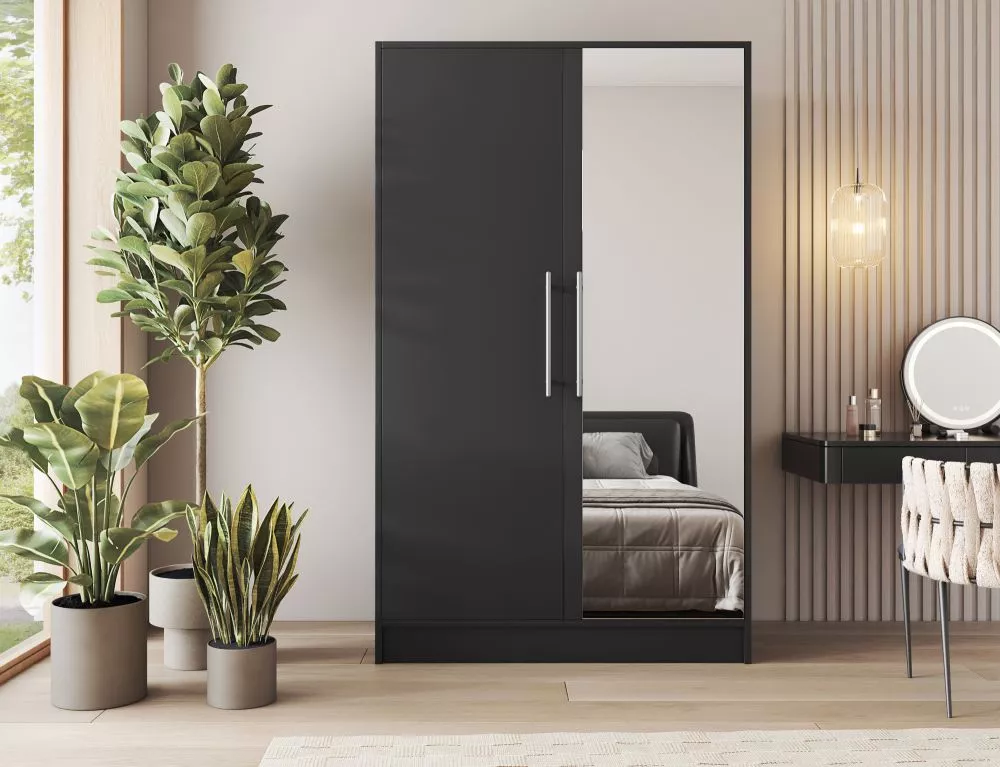 Skapis Alarica 120 · Melns · 120 × 60 × 200 cm
