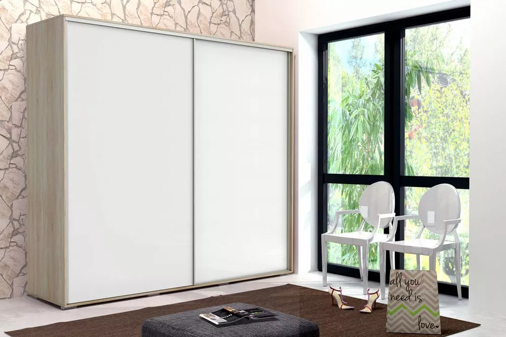 Skapis Modern A15 · 230 × 62 × 245 cm