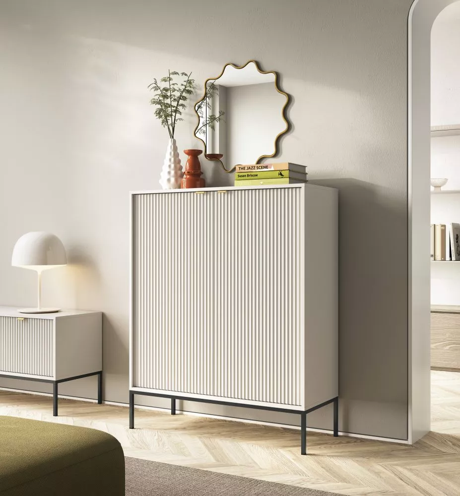 Kumode Nova K-104 · Gaiši bēšs · 104 × 39 × 125 cm